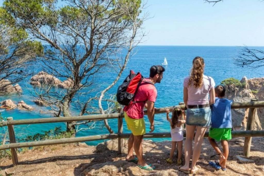 Nuevo Apartamento Moderno Elisa - A 80 Metros De La Playa Para 5 Personas Sant Feliu de Guíxols Ngoại thất bức ảnh