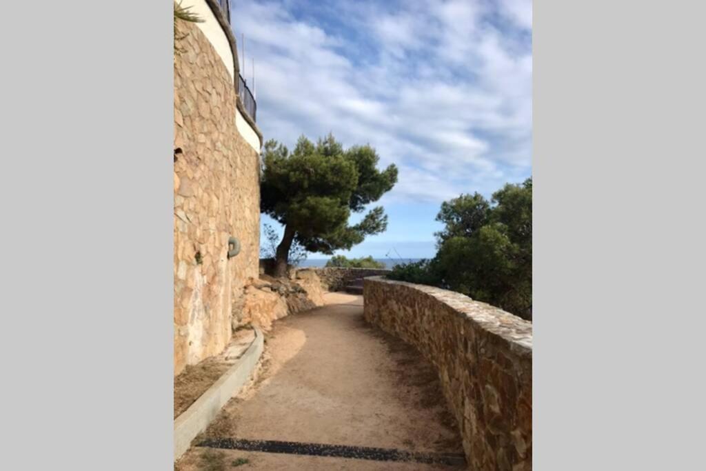 Nuevo Apartamento Moderno Elisa - A 80 Metros De La Playa Para 5 Personas Sant Feliu de Guíxols Ngoại thất bức ảnh