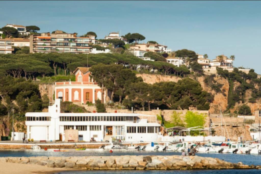 Nuevo Apartamento Moderno Elisa - A 80 Metros De La Playa Para 5 Personas Sant Feliu de Guíxols Ngoại thất bức ảnh