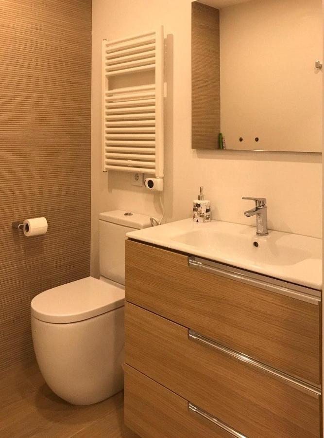 Nuevo Apartamento Moderno Elisa - A 80 Metros De La Playa Para 5 Personas Sant Feliu de Guíxols Ngoại thất bức ảnh